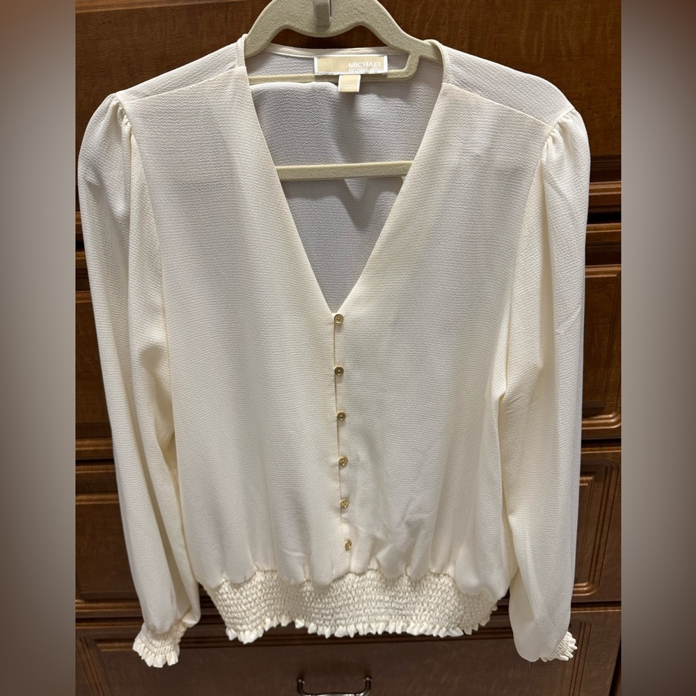 Michael Kors Cream Textured Blouse!